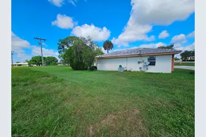 217 Beth Stacey Blvd, Lehigh Acres, FL 33936 - Photo 5
