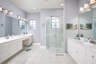 673 Vintage Reserve Cir, Naples, FL 34119 - Photo 17