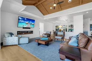 400 Springline Dr, Naples, FL 34102 - Photo 11