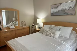 6631 Middlesex Pl, Naples, FL 34104 - Photo 15