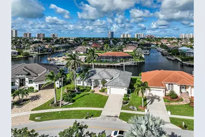100 Bonita Ct, Marco Island, FL 34145 - Photo 27