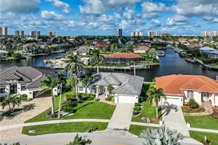 100 Bonita Ct, Marco Island, FL 34145 - Photo 27