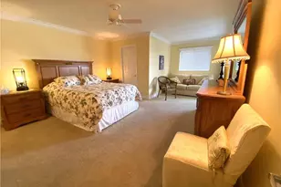 555 Park Shore Dr, Naples, FL 34103 - Photo 19