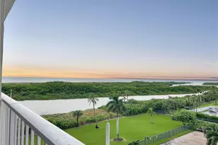 320 Seaview Ct, Marco Island, FL 34145 - Photo 3