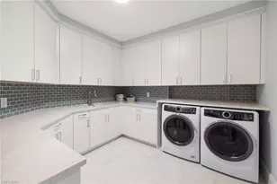 1130 3rd Ave S, Naples, FL 34102 - Photo 37