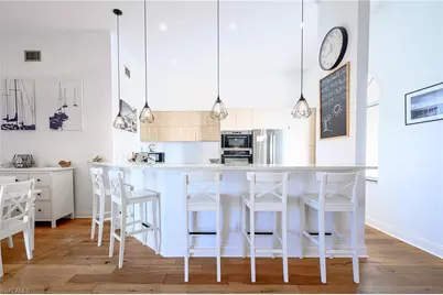 601 Beachwalk Cir #L202, Naples, FL 34108 - Photo 1