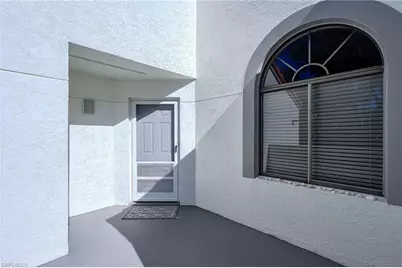 601 Beachwalk Cir #L202, Naples, FL 34108 - Photo 21