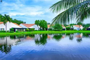 601 Beachwalk Cir, Naples, FL 34108 - Photo 31