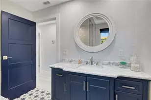 193 Cocohatchee St, Naples, FL 34110 - Photo 17