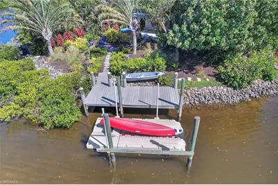 193 Cocohatchee St, Naples, FL 34110 - Photo 5