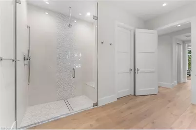 644 W Lake Dr, Naples, FL 34102 - Photo 23