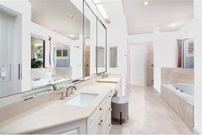 896 Barcarmil Way, Naples, FL 34110 - Photo 21