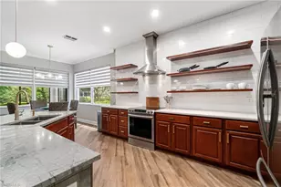 11000 Carrara Ct, Bonita Springs, FL 34135 - Photo 7