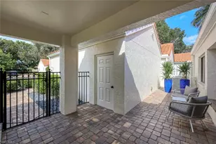 714 Reef Point Cir, Naples, FL 34108 - Photo 27
