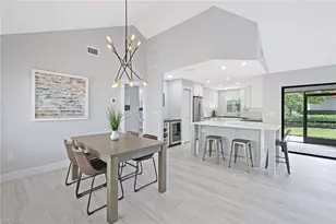 714 Reef Point Cir, Naples, FL 34108 - Photo 1