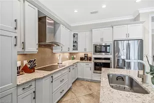 6487 Warwick Ave, Naples, FL 34113 - Photo 7