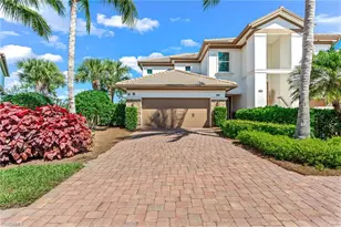 8069 Players Cove Dr, Naples, FL 34113 - Photo 25