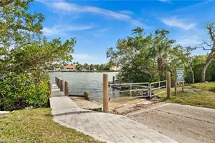 89 8th St, Bonita Springs, FL 34134 - Photo 47