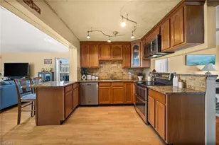 89 8th St, Bonita Springs, FL 34134 - Photo 7