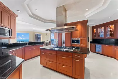 81 Seagate Dr #801, Naples, FL 34103 - Photo 21