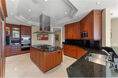 81 Seagate Dr #801, Naples, FL 34103 - Photo 23