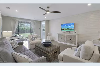 14663 Edgewater Cir, Naples, FL 34114 - Photo 7