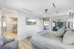 295 5th Ave S, Naples, FL 34102 - Photo 15