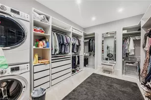 1844 Alamanda Dr, Naples, FL 34102 - Photo 25