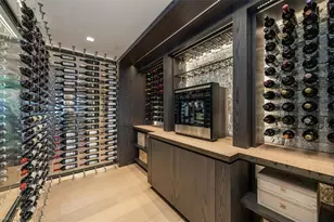 6897 Grenadier Blvd, Naples, FL 34108 - Photo 15