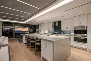 6897 Grenadier Blvd, Naples, FL 34108 - Photo 9