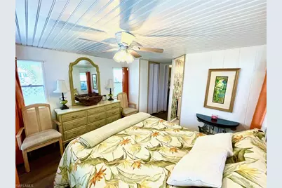 252 Daisy Ave, Fort Myers, FL 33908 - Photo 9