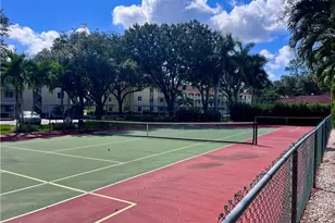 3685 Amberly Cir W, Naples, FL 34112 - Photo 25