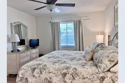 3685 Amberly Cir W #D305, Naples, FL 34112 - Photo 9