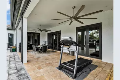 291 10th St SE, Naples, FL 34117 - Photo 33