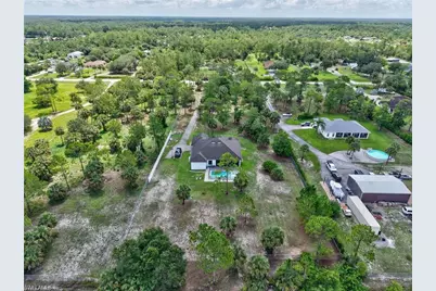 291 10th St SE, Naples, FL 34117 - Photo 41