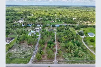 291 10th St SE, Naples, FL 34117 - Photo 39