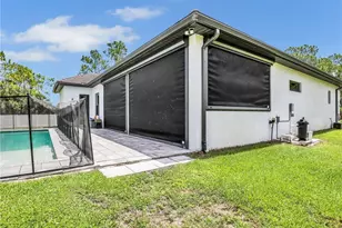 291 10th St SE, Naples, FL 34117 - Photo 35