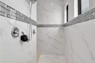 291 10th St SE, Naples, FL 34117 - Photo 21