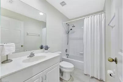 4910 Europa Dr, Naples, FL 34105 - Photo 19