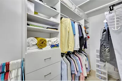 4910 Europa Dr, Naples, FL 34105 - Photo 15