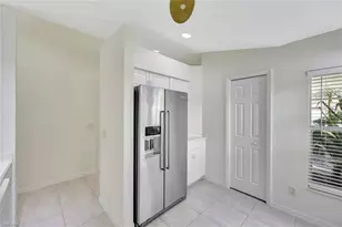 4910 Europa Dr, Naples, FL 34105 - Photo 9