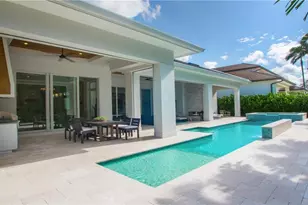 700 Wedge Dr, Naples, FL 34103 - Photo 1