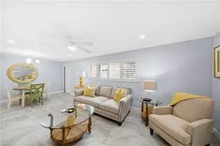 1605 Chesapeake Ave, Naples, FL 34102 - Photo 9