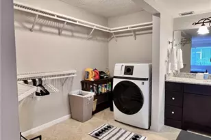 216 Palm Dr, Naples, FL 34112 - Photo 11