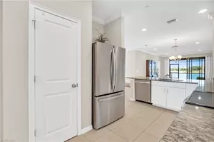 9385 Pocida Ct, Naples, FL 34119 - Photo 11