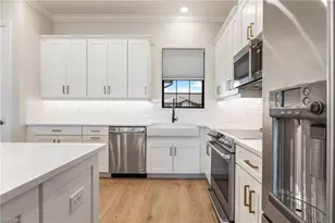 15328 Lucerna St, Naples, FL 34114 - Photo 11