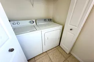 25761 Lake Amelia Way, Bonita Springs, FL 34135 - Photo 5