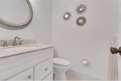 7032 Cedarhurst Dr, Fort Myers, FL 33919 - Photo 15