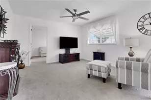 7032 Cedarhurst Dr, Fort Myers, FL 33919 - Photo 11