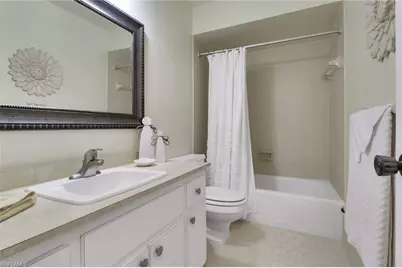 7032 Cedarhurst Dr, Fort Myers, FL 33919 - Photo 23